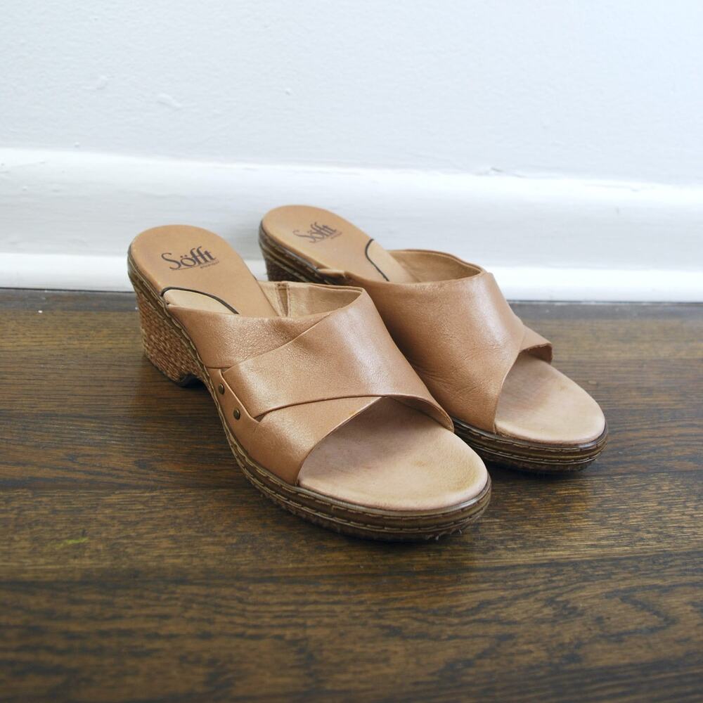 Sofft Gold Metalic Slip On Leather Rivet Cross Strap Heel Slide Sandal